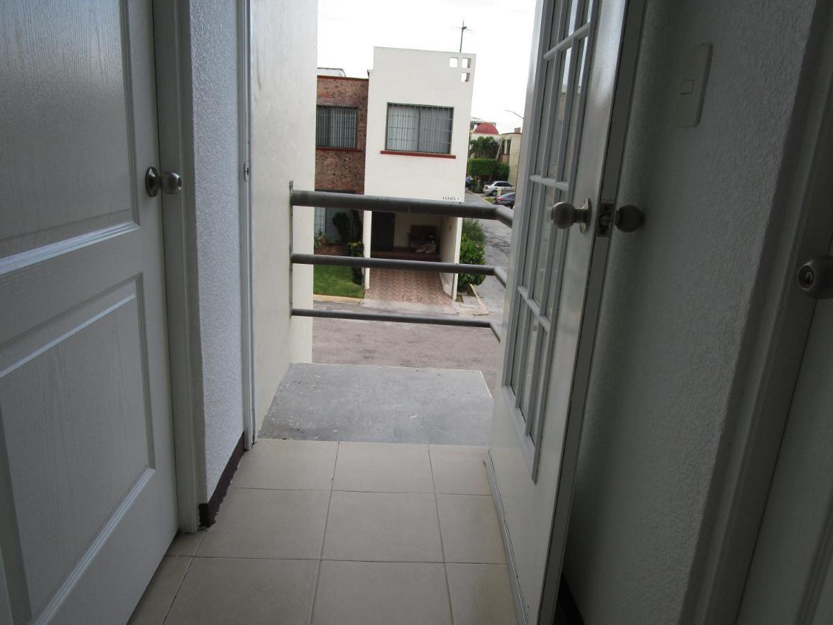 Preciosa Casa Palmera En Cuernavaca Con Alberca, Wifi, Tv Y Cocina Para Fin De Semana, Descanso, Vacaciones O Home Office Emiliano Zapata  Zewnętrze zdjęcie